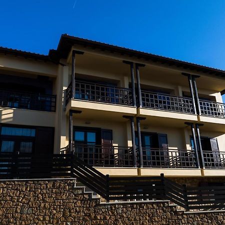 Helianthus Guesthouse Amolianí Eksteriør bilde