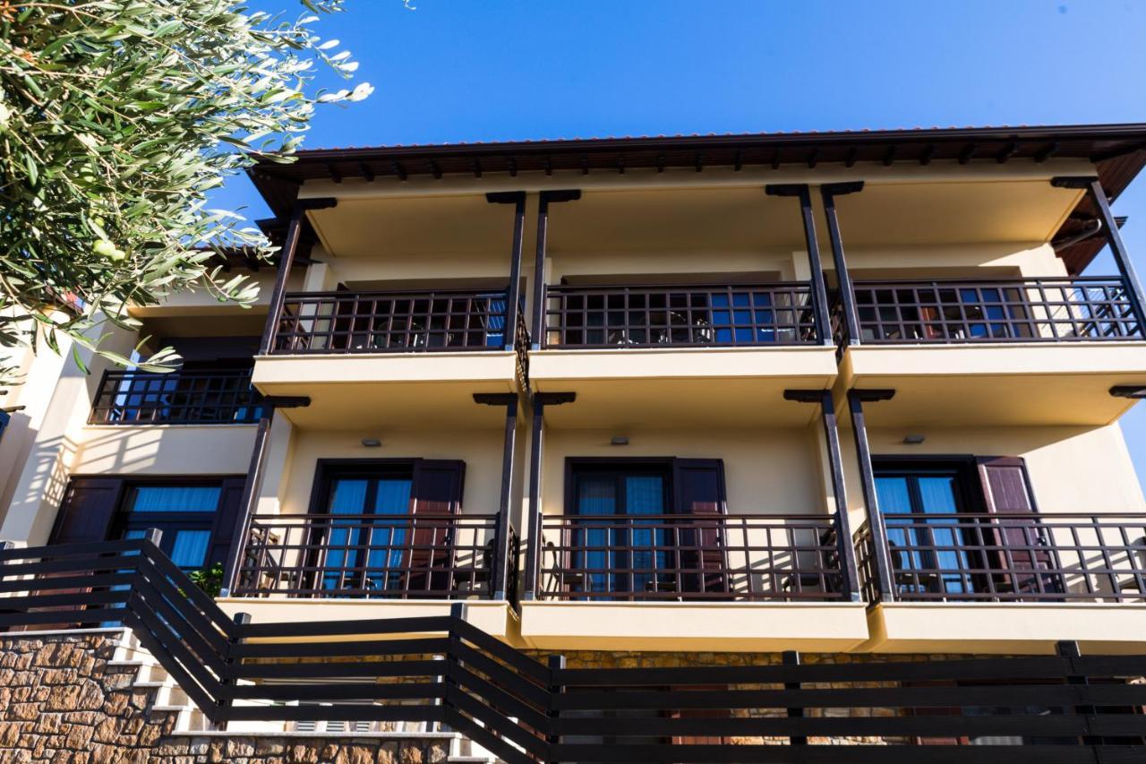 Helianthus Guesthouse Amolianí Eksteriør bilde